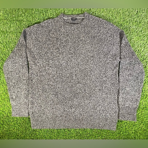 J. Crew Men's 100% lambs wool Crewneck Sweater Large Marled Gray - Picture 1 of 6